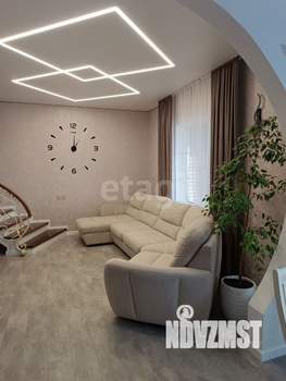 Дом 200м², 2-этажный, участок 8 сот.  