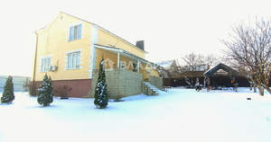 Дом 248м&sup2;, 2-этажный, участок 15 сот.  