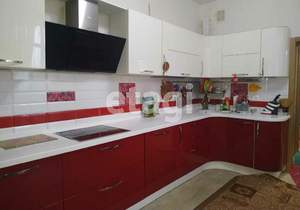 Дом 500м&sup2;, 2-этажный, участок 30 сот.  