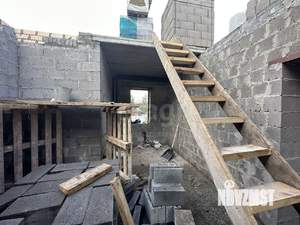 Дом 100м&sup2;, 2-этажный, участок 8 сот.  