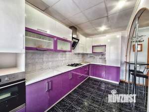 Дом 223м&sup2;, 2-этажный, участок 15 сот.  