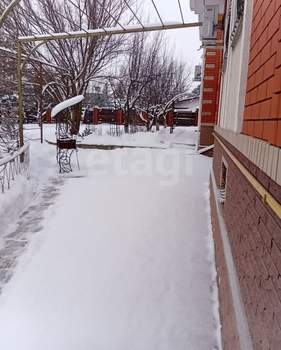 Дом 587м&sup2;, 3-этажный, участок 15 сот.  