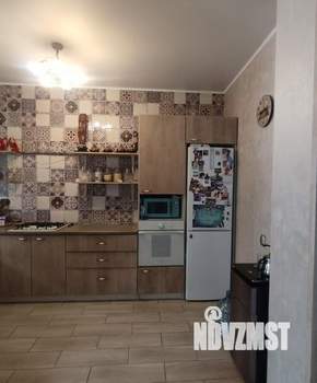 Коттедж 285м&sup2;, 1-этажный, участок 12 сот.  