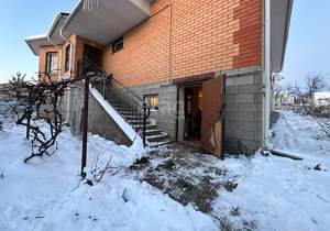 Дом 173м&sup2;, 2-этажный, участок 17 сот.  