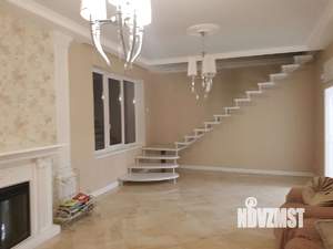 Коттедж 230м², 2-этажный, участок 16 сот.  