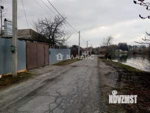 Дом 30м², 2-этажный, участок 6 сот.  