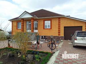 Дом 250м², 2-этажный, участок 27 сот.  