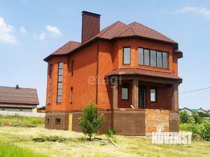 Дом 330м², 2-этажный, участок 20 сот.  