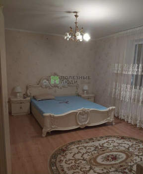 Дом 180м&sup2;, 2-этажный, участок 15 сот.  