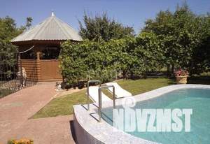 Дом 358м², 2-этажный, участок 13 сот.  