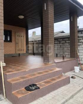 Дом 217м&sup2;, 2-этажный, участок 9 сот.  