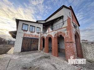 Дом 439м², 3-этажный, участок 15 сот.  