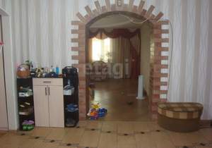 Дом 232м², 3-этажный, участок 15 сот.  