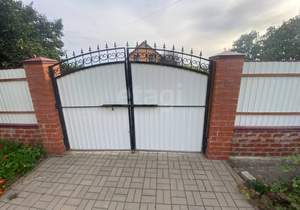 Дом 280м&sup2;, 2-этажный, участок 15 сот.  