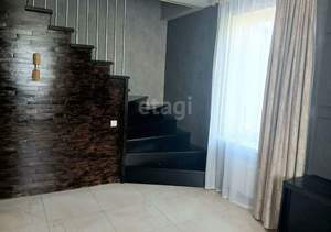 Дом 250м&sup2;, 2-этажный, участок 15 сот.  