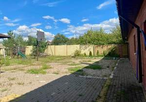 Дом 270м², 3-этажный, участок 15 сот.  