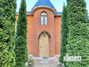 Дом 183м&sup2;, 2-этажный, участок 14 сот.  