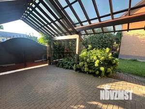 Дом 170м², 2-этажный, участок 7 сот.  