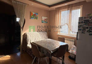 Дом 90м&sup2;, 2-этажный, участок 5 сот.  