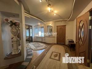 Дом 480м², 4-этажный, участок 15 сот.  