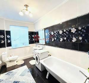 Дом 175м&sup2;, 2-этажный, участок 12 сот.  