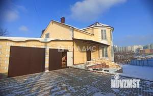 Дом 248м&sup2;, 2-этажный, участок 15 сот.  