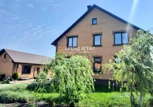 Дом 230м², 2-этажный, участок 15 сот.  