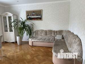 Коттедж 350м², 3-этажный, участок 9 сот.  