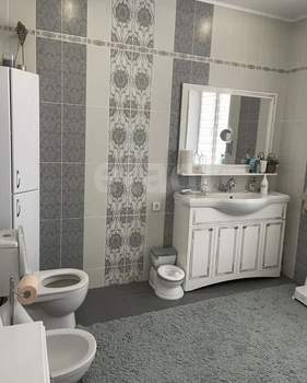 Дом 150м&sup2;, 2-этажный, участок 15 сот.  