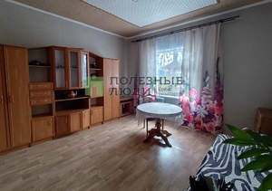 Дом 82м&sup2;, 2-этажный, участок 12 сот.  