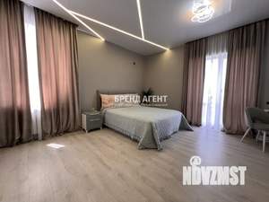 Дом 240м&sup2;, 2-этажный, участок 16 сот.  