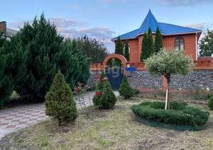 Дом 183м&sup2;, 2-этажный, участок 14 сот.  