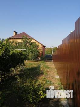 Коттедж 221м², 2-этажный, участок 15 сот.  