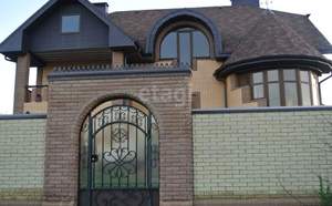 Дом 350м², 3-этажный, участок 15 сот.  