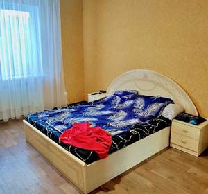 Дом 180м&sup2;, 2-этажный, участок 15 сот.  