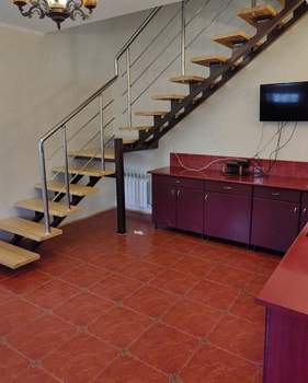 Дом 105м&sup2;, 2-этажный, участок 10 сот.  