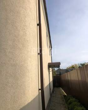 Дом 208м&sup2;, 2-этажный, участок 6 сот.  