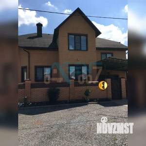 Коттедж 228м&sup2;, 2-этажный, участок 15 сот.  