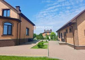 Дом 230м², 2-этажный, участок 15 сот.  