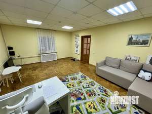 Коттедж 393м², 3-этажный, участок 14 сот.  