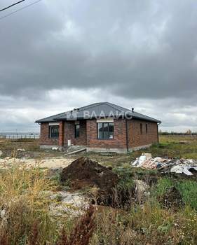 Дом 130м&sup2;, 1-этажный, участок 15 сот.  