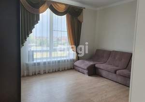 Дом 200м&sup2;, 2-этажный, участок 16 сот.  