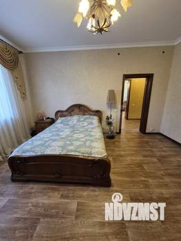 Дом 179м², 2-этажный, участок 15 сот.  