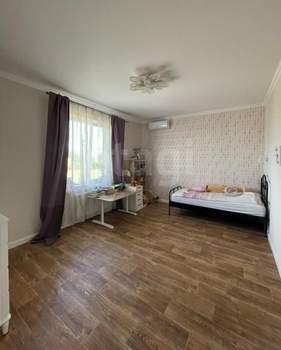 Дом 260м², 2-этажный, участок 15 сот.  