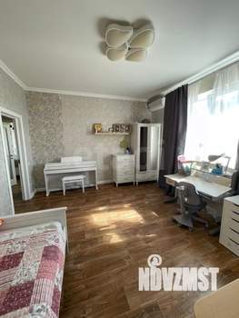 Дом 260м², 2-этажный, участок 15 сот.  