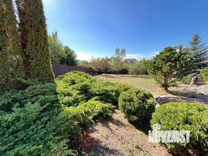 Дом 387м&sup2;, 3-этажный, участок 15 сот.  