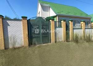 Дом 204м², 2-этажный, участок 8 сот.  