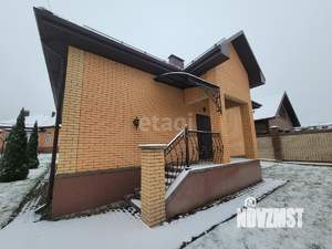 Дом 310м², 2-этажный, участок 15 сот.  