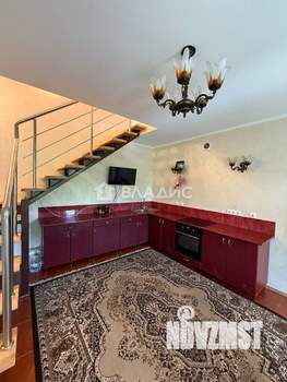 Дом 105м&sup2;, 2-этажный, участок 10 сот.  