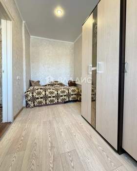 Дом 77м&sup2;, 2-этажный, участок 5 сот.  